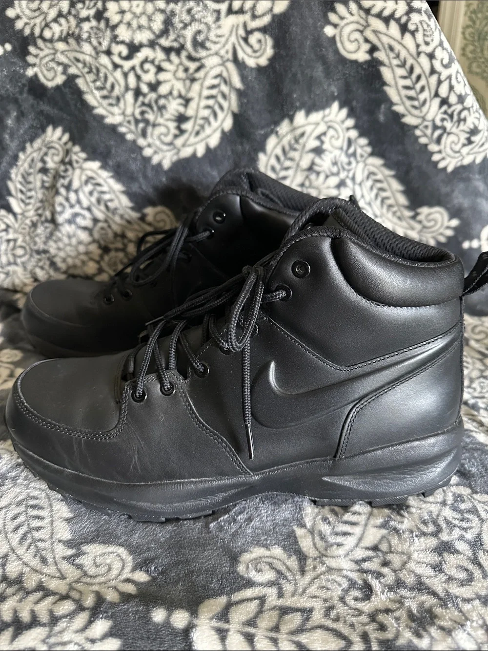 Nike authentic worn